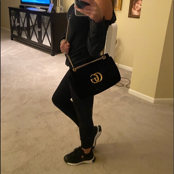 Gucci Marmont velvet handbag - Picture 8 of 14